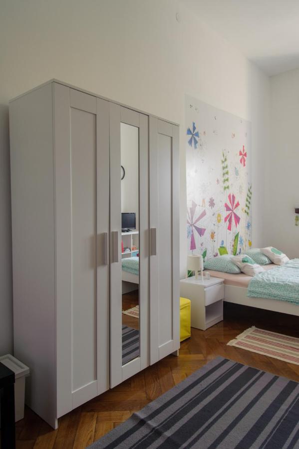 Cozy River View Apartment Karlovac Exteriör bild